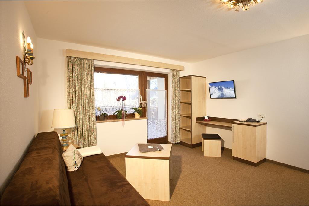 Appartement Alpin Solden Room photo